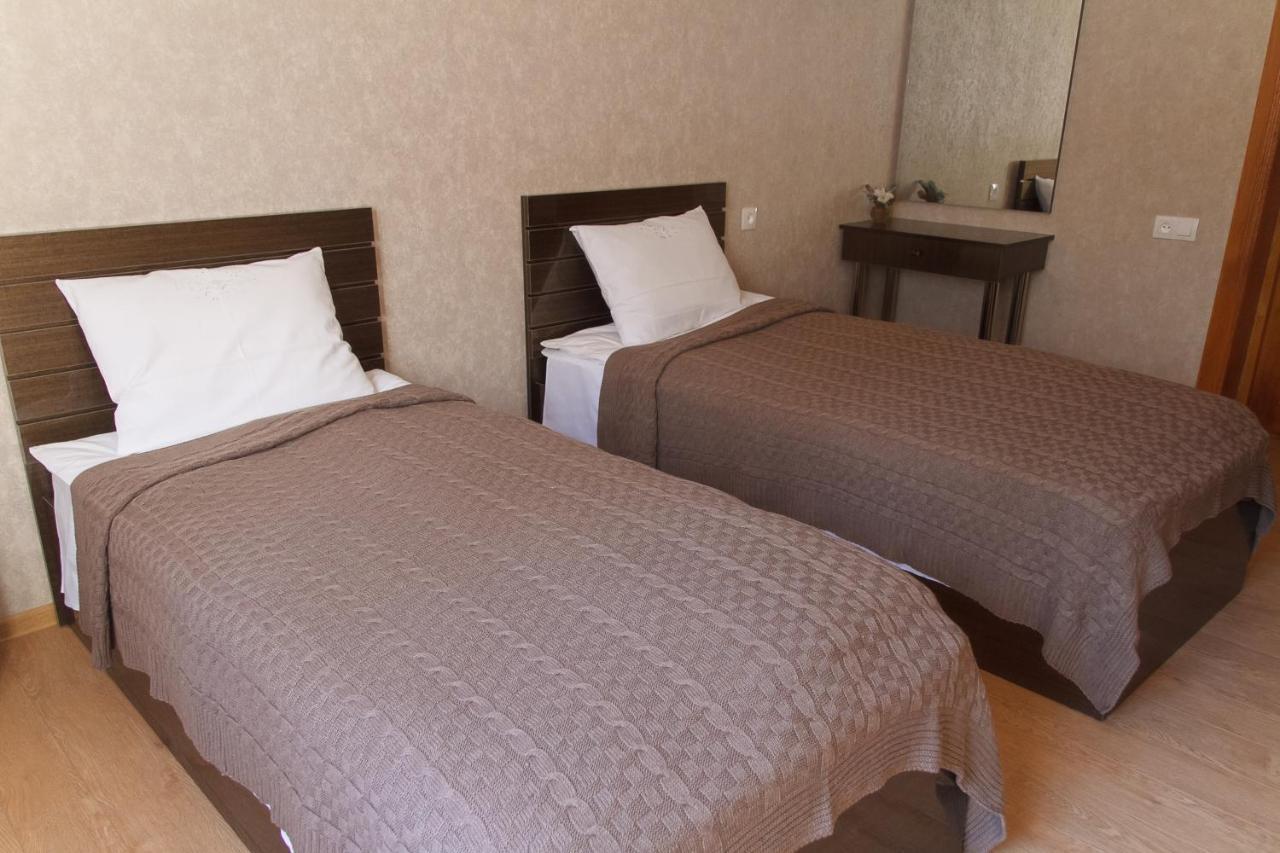 Sunny Mountain House Hotell Kazbegi Exteriör bild